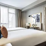 Hotel apartamentowy Adagio Original Centre La Grave 4*