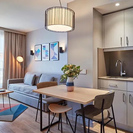 Adagio Original Centre La Grave Aparthotel 4*