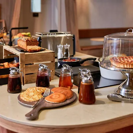 Adagio Original Centre La Grave Aparthotel 4*
